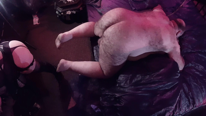 Aaexperiencesltd: パート2:- ドミナがブーブーに崇拝のご褒美を!