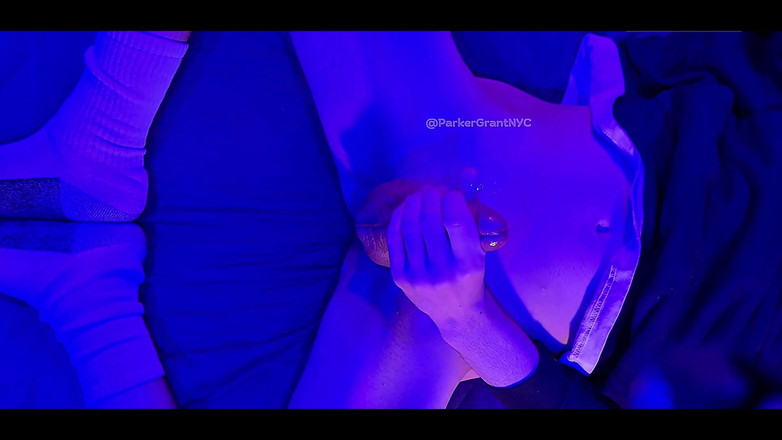 Parker Grant NYC: Poderia usar uma mão amiga ... ou Dois