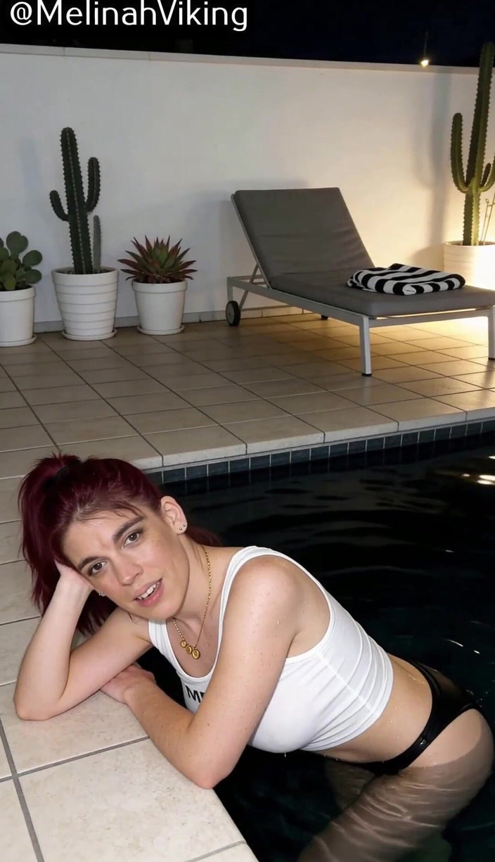 Melinah Viking: Pool Rest