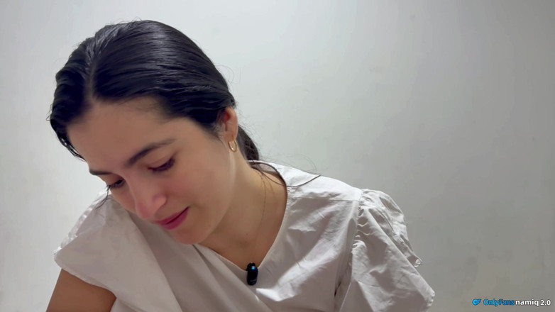 NamiQsein: Kejutan hadiah adik tiri menyerahkan pepeknya untuk membuatkannya bahagia