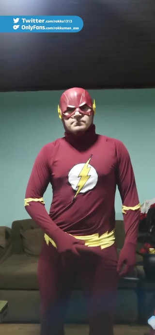 Rokkuman: Cosplay de flash latino masturbatie Chileno aftrekken