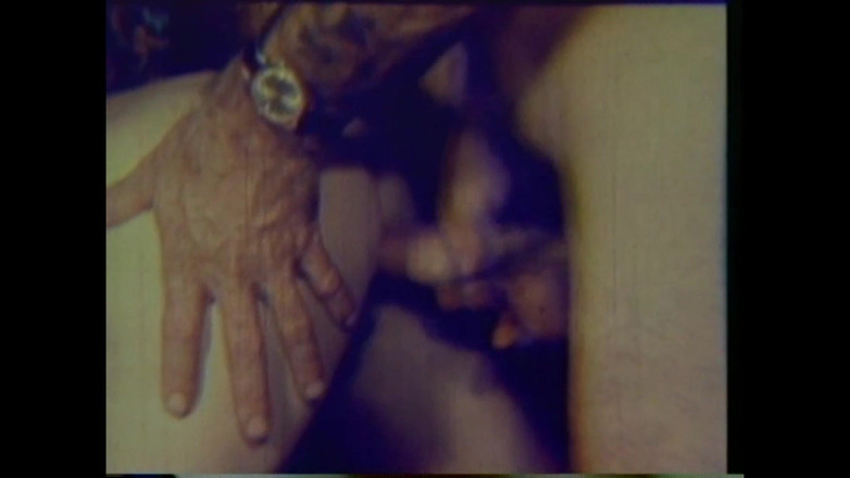 Vintage Usa: Dua pria makan vagina pelacur