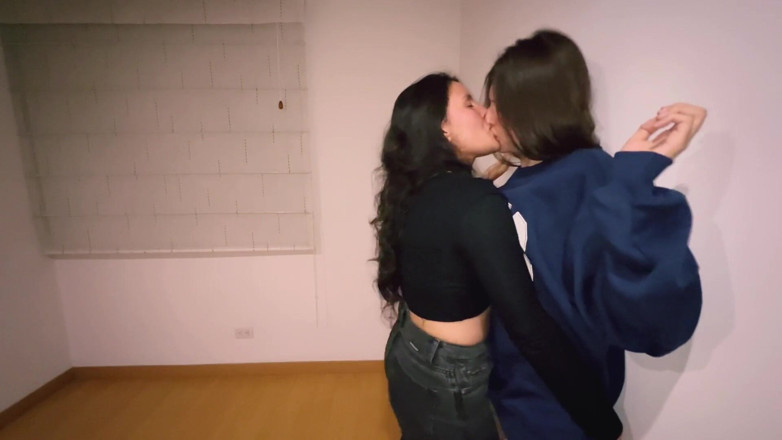 scarlettandc: เจอกับสการ์เลตและชาแนล