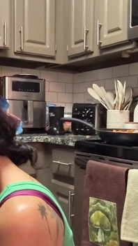Spicy Tradwife Life - Interracial Couple Fuck in Kitchen While She Cooks His Dinner Psilo Siren Matt Bishop