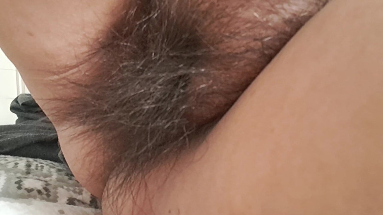 Mommy big hairy pussy: Filmowanie grubej cipki dojrzałej mamuśki