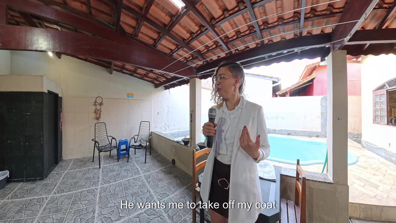 Victor SweetCoupleStories: 記者が家に侵入して捕まった後、裸になる。