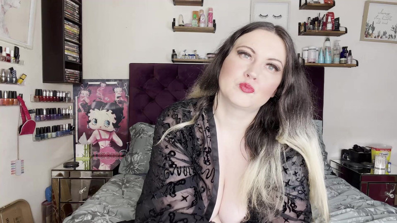 MissFFW: Miss donna donna che fuma sigarette ritorno alla schiena