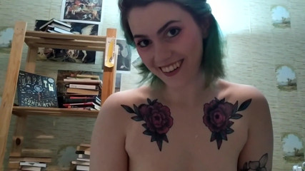 Stacy Moon: She caught you with her favourite lotion (no male voice, roleplay,...