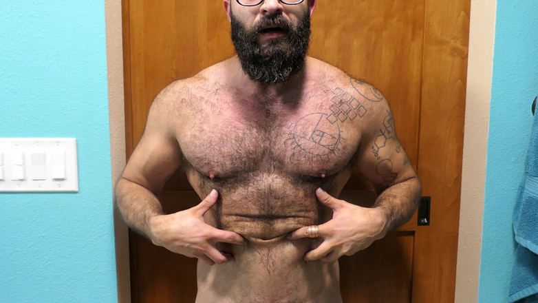 TripleXTransMan: Alfa-spier pronken