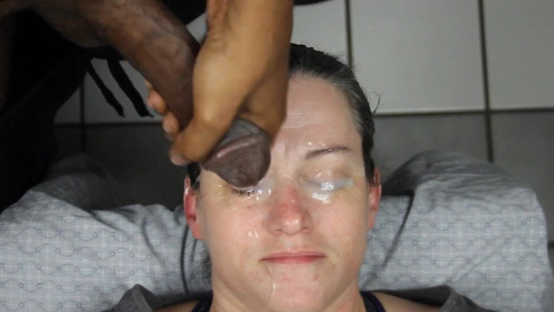 Dirty Dees: Dirty Dee in Another Situation with Loads on Her Face