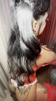 Oiled up Juicy Ass Riding a Dildo Like a Good Christmas Slut