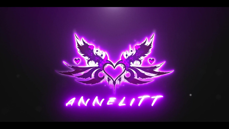 AnneLitt: Щоб моя дупа була ще м'якшою та приємнішою для твого члена, я вирішив розробити її за допомогою вібратора