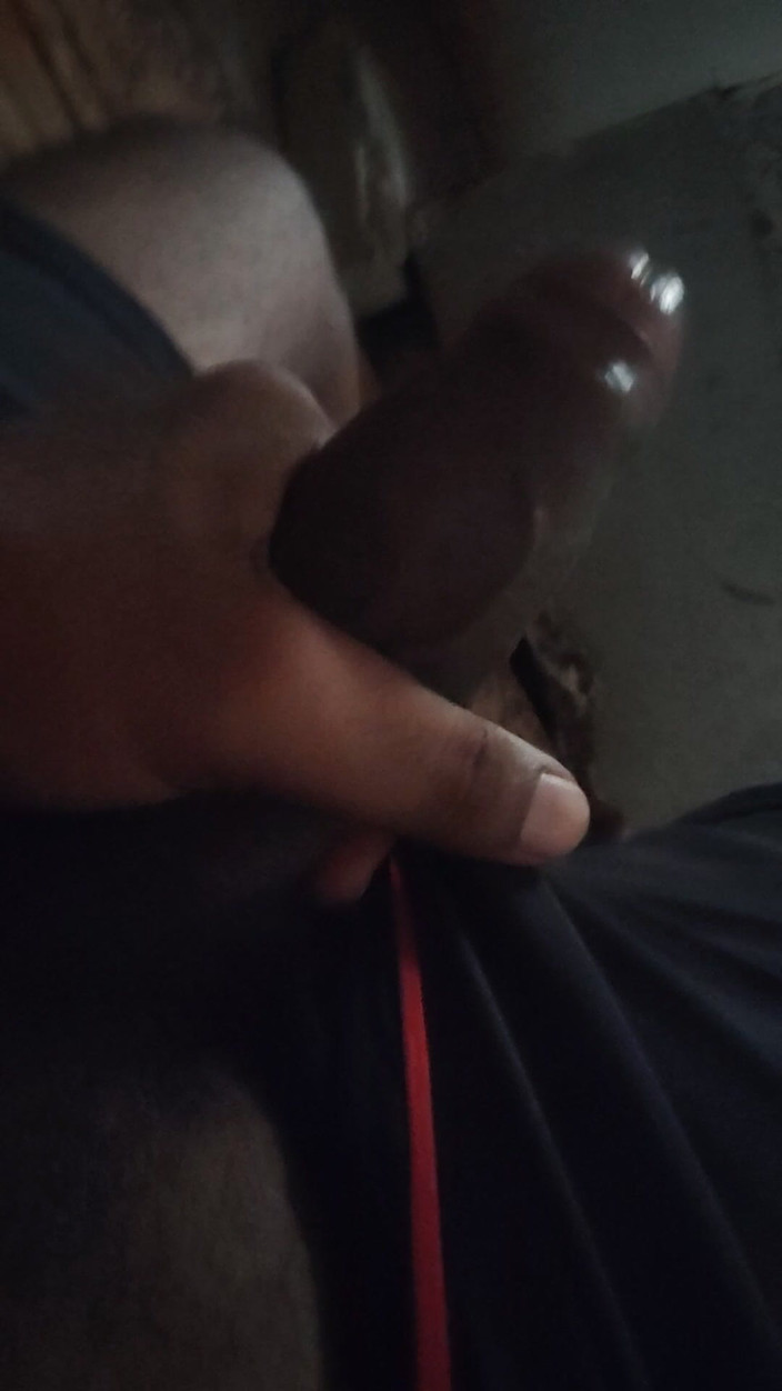 Xxxboyengi: Il grande cazzo di deshi il ragazzo indiano si masturba