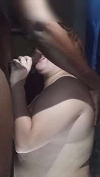 I Humiliate My Cuckold by Comparing His Cock to the Eater's