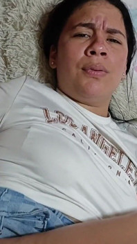 POV - linda mulher colombiana me diz hoje como eu deveria foder as aulas de mulheres com meu amigo