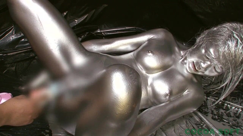 Cocoa Soft: Zabawiaj kobiety na maszynach elektrycznych