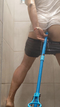 I Cleaned My Anus in the Shower.