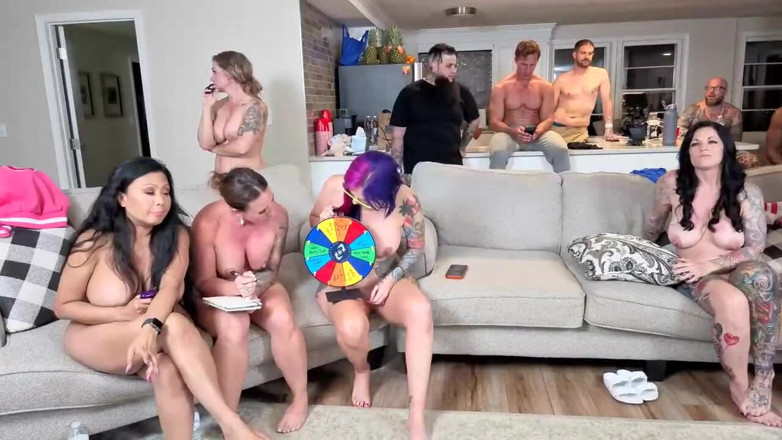 Dom Cruise: Les garçons sont interdits. Hotwife girls, émission en direct