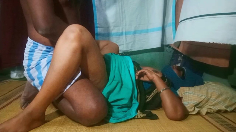 Priyanka314: Hintli teyze ev yapımı videoda köy tarzı