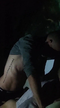 Prezervatifsiz sert gece