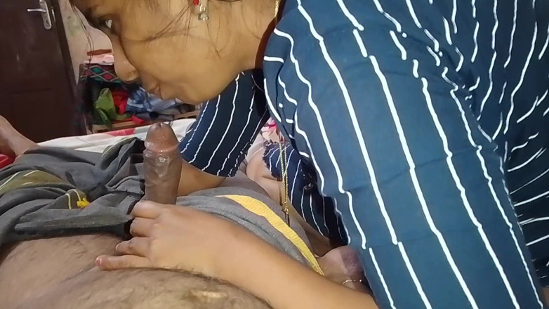 Bijukumar: Malayali menina gosta de colocar o pau do marido na...