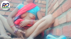 Robopll: Indická Desi Bhabhi Saree ukazuje plný sex při prstění