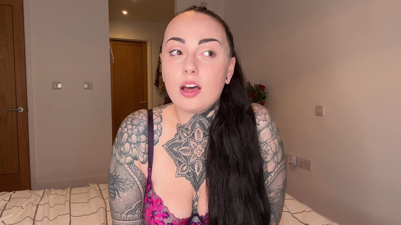 Miss Valentina: Facile compito findom