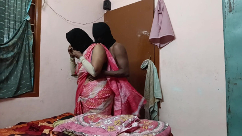 Benita sweety: Tamil Husband and Wife Hot Missionary Sex on Bed