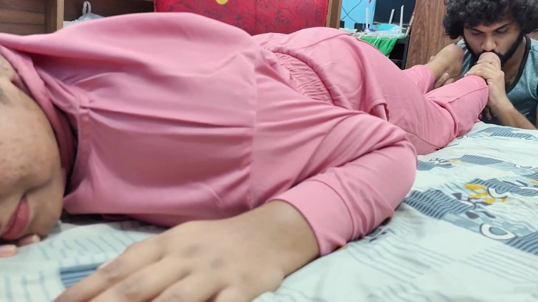 Vaigavarun45: Rochie de noapte sexy în dormitor futai romantic cu cupluri din...