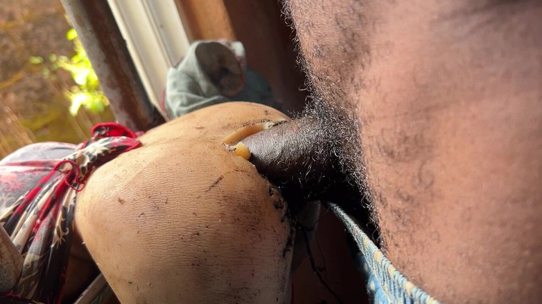 Bangcum8: Děvka s hlubokým zadkem mě přiměje rychle udělat