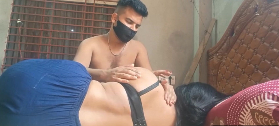 Taniyaxx: Bangla seks videosu