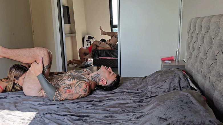 Young big apple: Un Couple Amateur Fait L’amour Le Matin. Double Pénétration