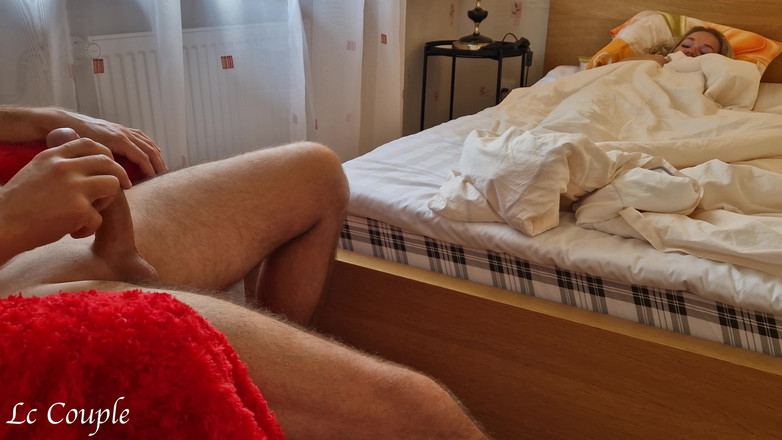 LC couple: Ehefrau hatte keine ahnung, dass sich jemand in ihr schlafzimmer...