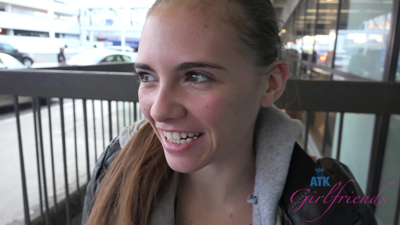 ATK Fans (Girlfriends): Virtuální dovolená na Havaji se Skye West, část 1