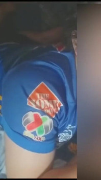 Ragazza messicana con culo perfetto succhia