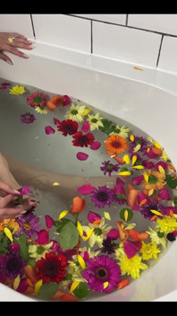Aldrig för många blommor
