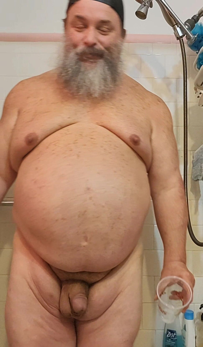GeneWadexxx: Piscio mangiando per un caldo patrigno orso online