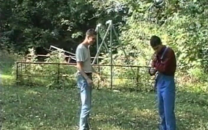 Gay RetroX VHS: Chicos ansiosos buscando el pico # 1