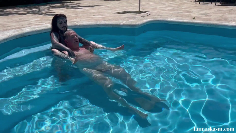 Mistress Lunatika: フットフェチ