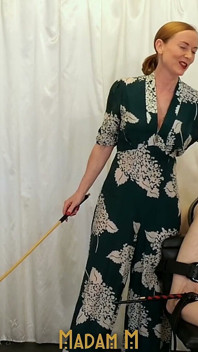 The Cane Connoisseur, Madam M ให้การเคาะแบบดั้งเดิมอย่างรุนแรง, การลงโทษทางจิตใจ, เชื่อฟังและความอดทน