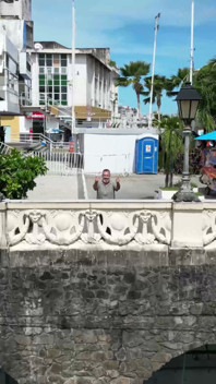 Marlana Barboza, the Samba Girl, Caused a Stir While Catching a Ride in Salvador