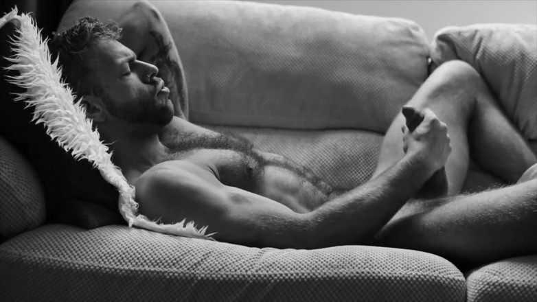 Ridley Dovarez | Gaysight: Gabriel Phoenix o el arte de masturbarse