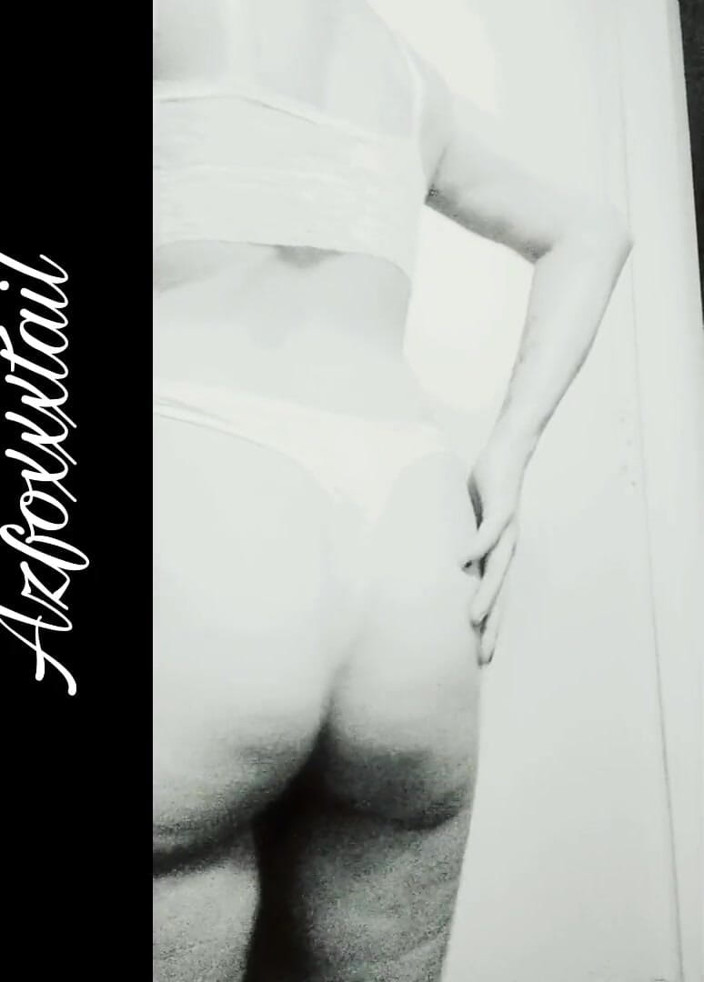 AzFoxxxTailPhelicia: स्ट्रिप 7 - White