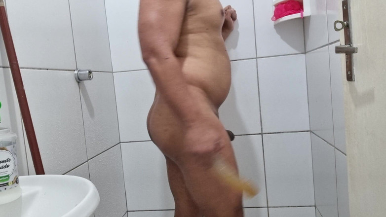 Versbareback19cm: Cmaja di kamar mandi.
