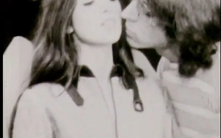 Vintage Usa: Nasty vintage fuck with hairy brunette