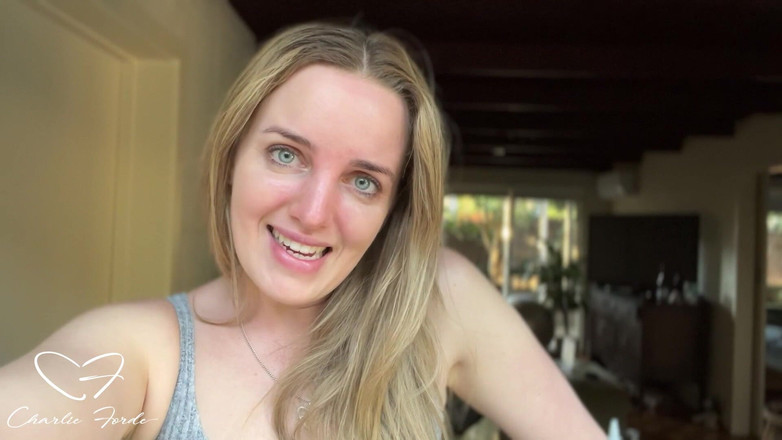 CharlieForde: 인터뷰: 찰리 포드의 모습을 엿볼 수 있습니다.