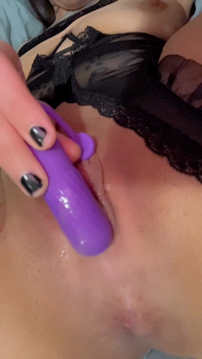 Tanyamariex: È dentro