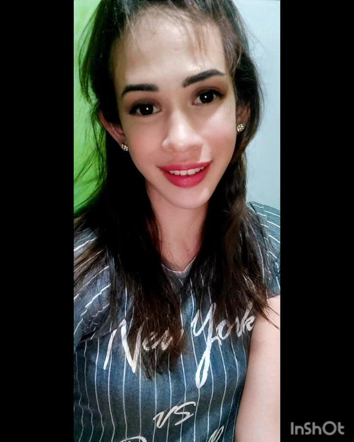 Ivykinky69: Pakai karl like si pelacur