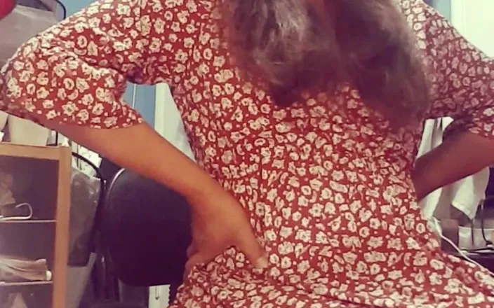 Jhazmeena: Horny Prim &amp; Proper CD Housewife Craves Getting Her Clitty Milked
