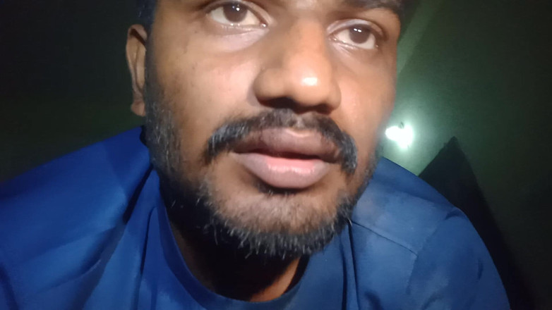 KUMBHA MANOJ KUMAR: Porno star nachtshow genieten